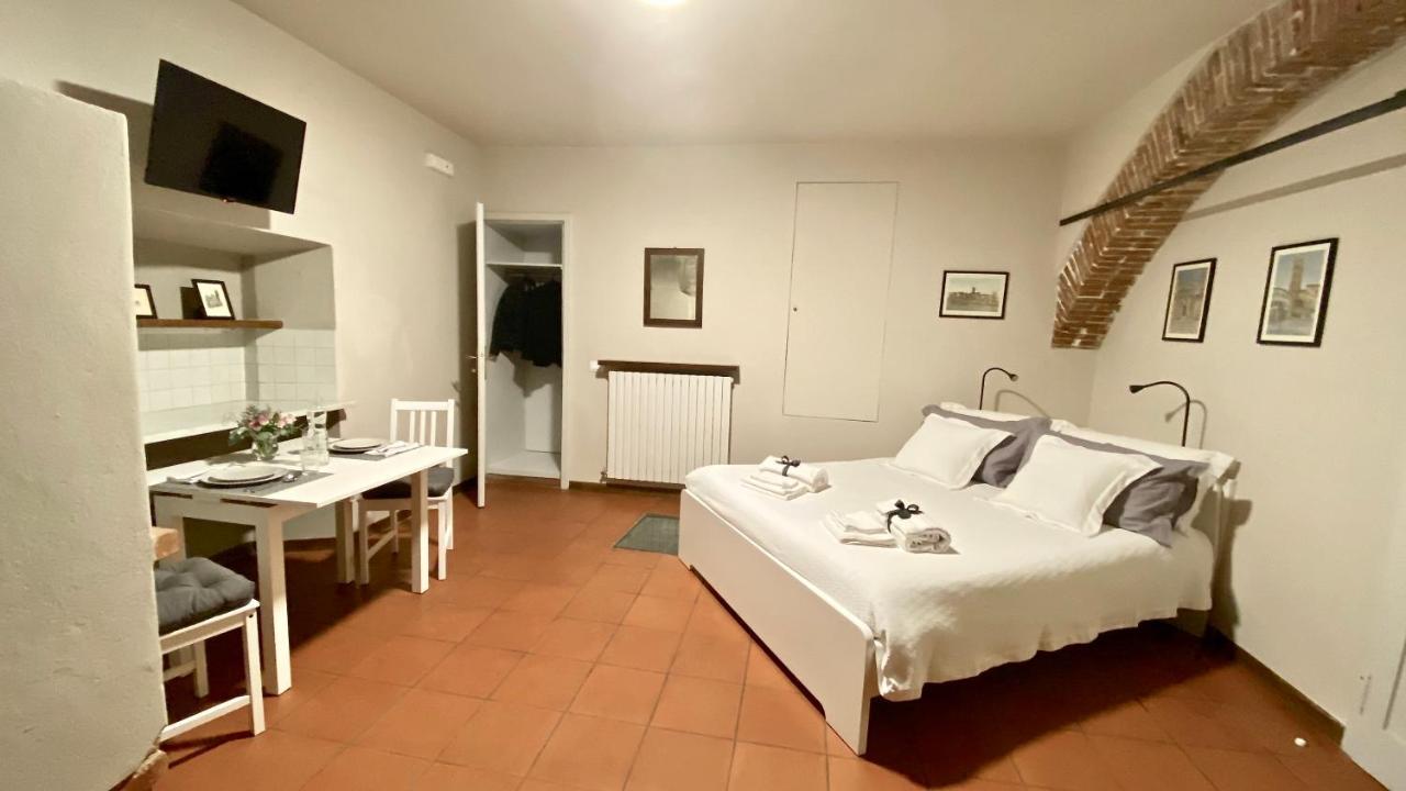 La Casa Nel Vicolo Apartment Altopascio Luaran gambar