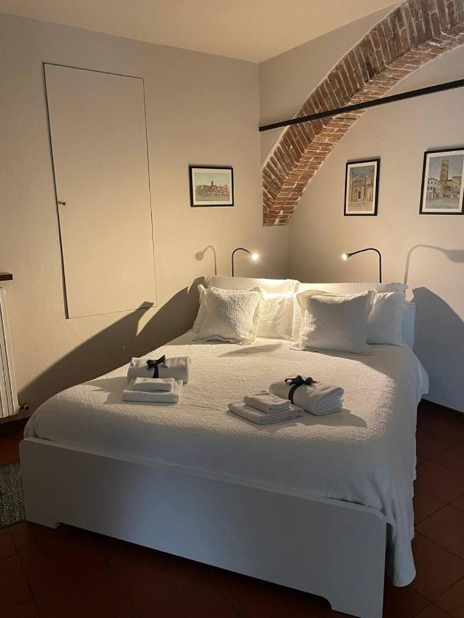 La Casa Nel Vicolo Apartment Altopascio Luaran gambar