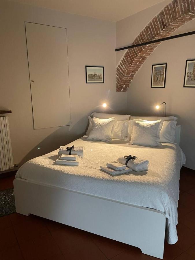 La Casa Nel Vicolo Apartment Altopascio Luaran gambar